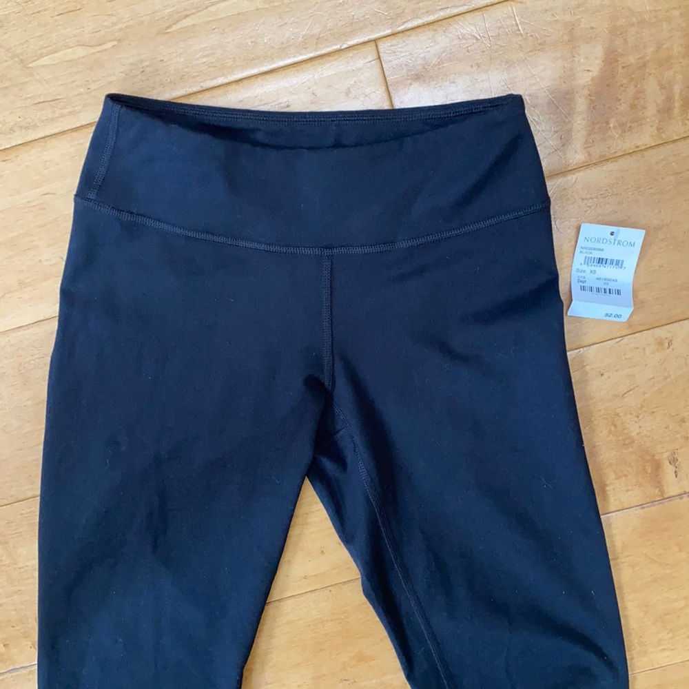 NWT Zella live in leggings